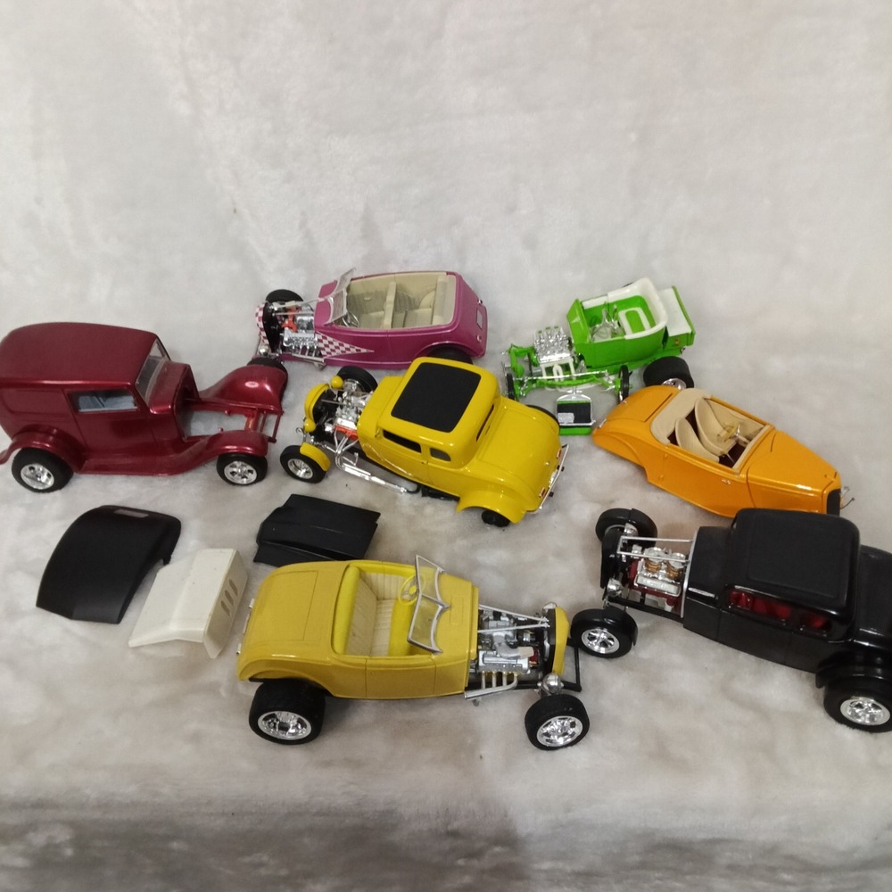 Vintage 1932 Ford Deuce Hot Rod Model Car Parts Lot Salvage Junk Yard Builder